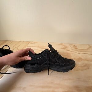 Nike Black Athletic Shoes